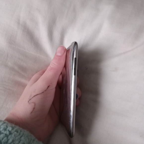 IPod - Picture 7 of 9